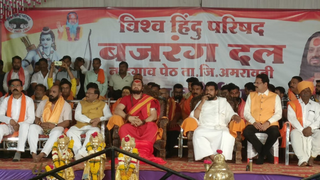 Killing for the country and religion is also not wrong, then Saint Kalicharan Maharaj in headlines