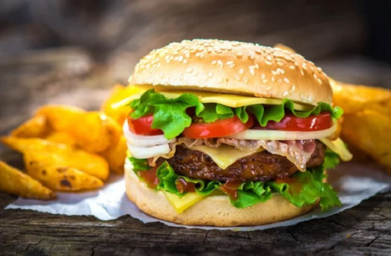 घर पर फटाफट बनाएं होटल जैसा बर्गर, इस रेसिपी से घर पर फटाफट बनाएं होटल जैसा बर्गर, इस रेसिपी से