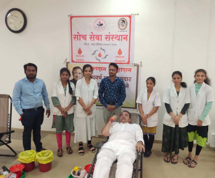 100 blood donors including MP Praful Patel donated blood on New Year