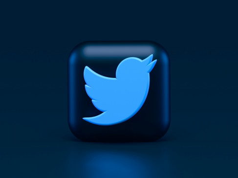 The data of more than 200 million Twitter users dumped on the dark web was first sold for $ 2 million The data of more than 200 million Twitter users dumped on the dark web was first sold for $ 2 million