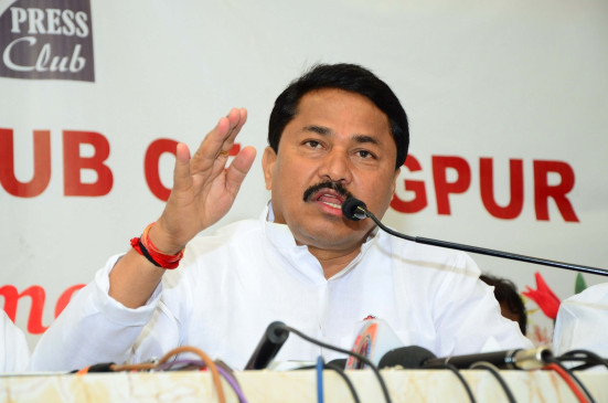 Chaos in Maharashtra Congress, state leader demands change of party chief