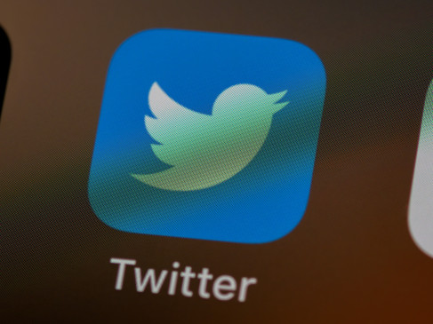 The For You tab will remain on users favorite timelines on Twitter for web The For You tab will remain on users favorite timelines on Twitter for web