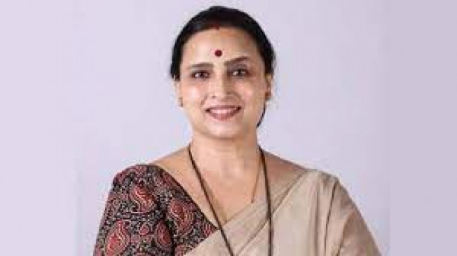 Command of the post of State Womens Commission is in the wrong hands - Wagh
