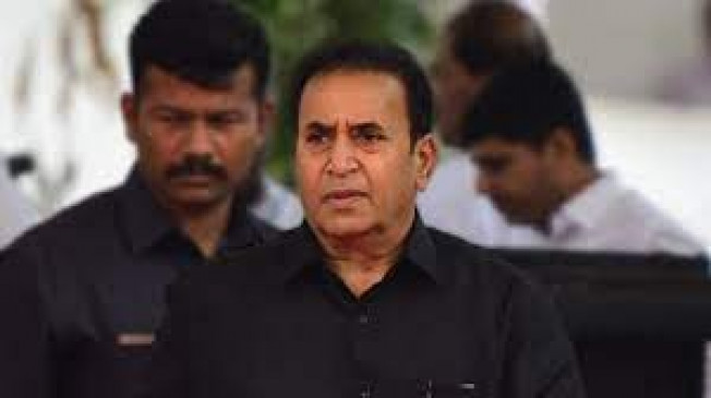 Decision reserved on bail of Deshmukhs private secretary Shinde