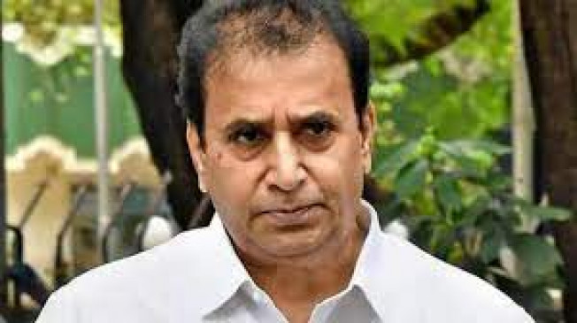 Deshmukh reached the court to complete the formalities related to bail