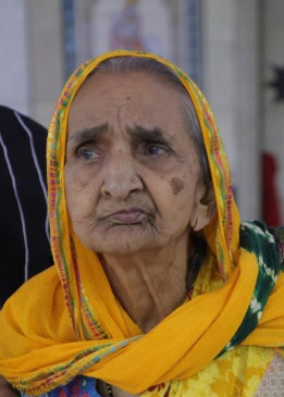 District Yoga incharge Manoj Sharmas mother passed away