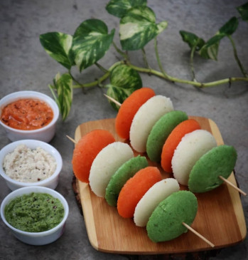 गणंतत्रता दिवस पर लंच में बनाएं ट्राई कलर इडली, यहां रही रेसिपी