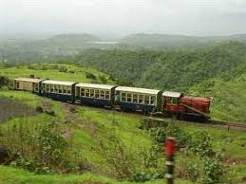 Matheran attracts a lot of tourists during the holiday season
