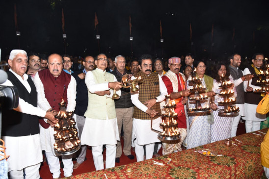 संस्कारधानी पर बनी रहे माँ नर्मदा की कृपा, उन्नत हो प्रदेश