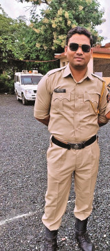 Police hero Nayak dies from heart attack