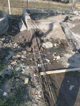 The construction work of Anganwadi of Gram Panchayat Barwara was a gift of corruption