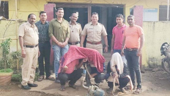 Three accused of stealing motor pump arrested