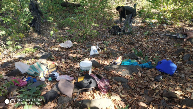 Fierce encounter between police and Naxalites on Chhattisgarh border