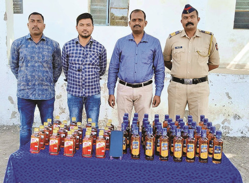 Foreign liquor worth thousands seized in front of railway ticket house