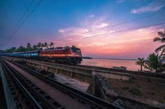 Got 13 thousand crores for the development of railway in Maharashtra - Kotak
