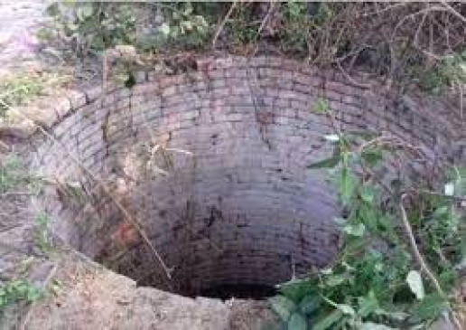 Married woman committed suicide by jumping into the well