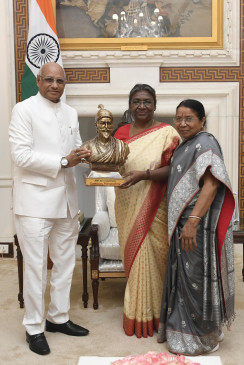 New Governor Bais met the President