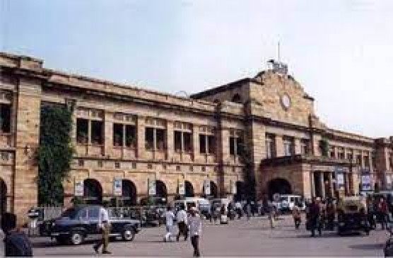 Old parking facility at the west gate of railway station from March, tender process will be done again