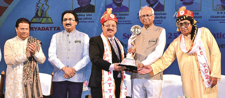 Ravi Bortkar honored with National Award