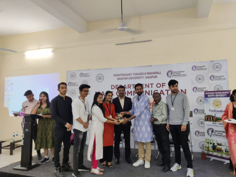 Short films made on the theme of college days, Competition in Nagpur University