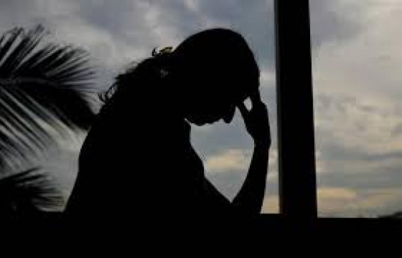 SRPF jawans wife hanged, two cases of suicide SRPF jawans wife hanged, two cases of suicide