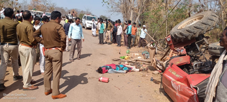 Tractor-trolley full of laborers going for work in forest department nursery overturned