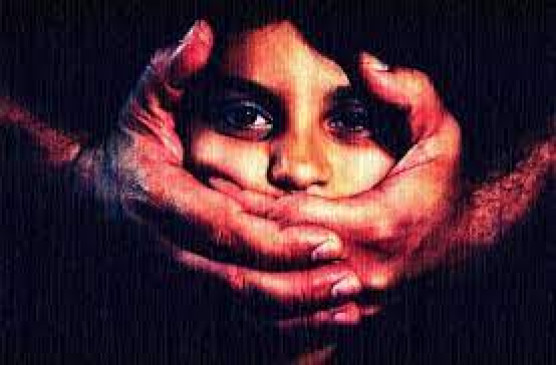 Uncle and his two sons raped a minor, two arrested - one accused minor