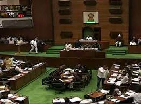 Uproar in the Legislative Council over tea with the traitor, opposition uproar