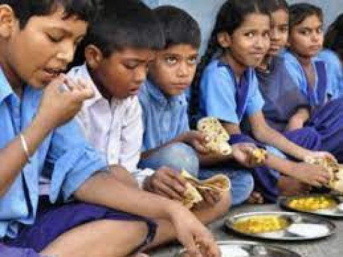 Anganwadi food supply matter in Vis in Nagpur Anganwadi food supply matter in Vis in Nagpur
