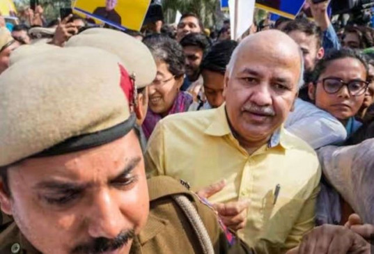 मनीष सिसोदिया को कोर्ट ने फिर जमानत देने से किया इनकार Court again refuses to grant bail to Manish Sisodia
