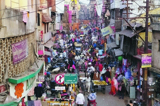 Tenants screwed up, demanding compensation