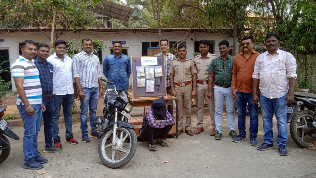 The servant cleaned the masters wardrobe
